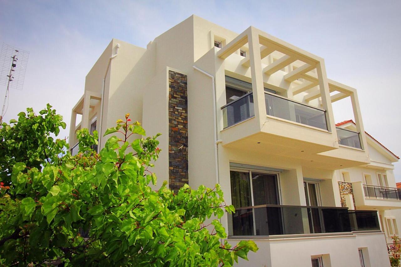 Sky Rays Luxury Apartments Nikiti  Exterior foto